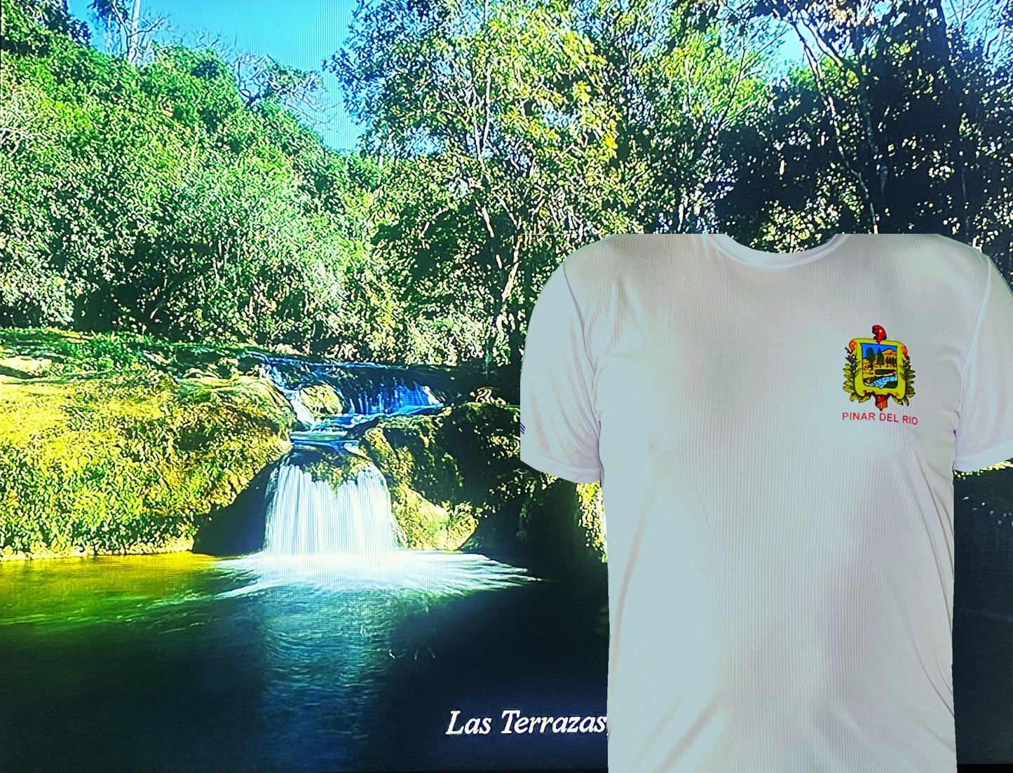 “Pinar del Rio” White T-Shirt